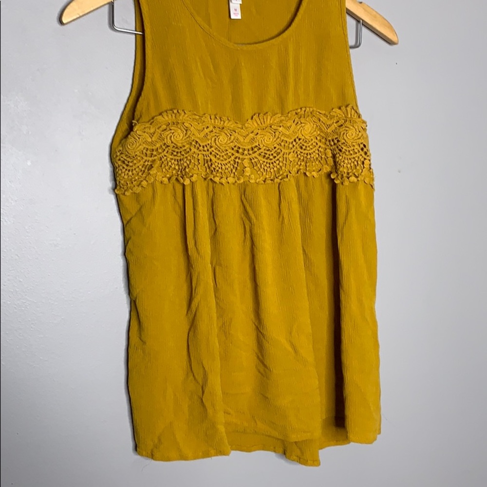 Xhilration Mustard Yellow Flare Tank Top Medium - Picture 3 of 6